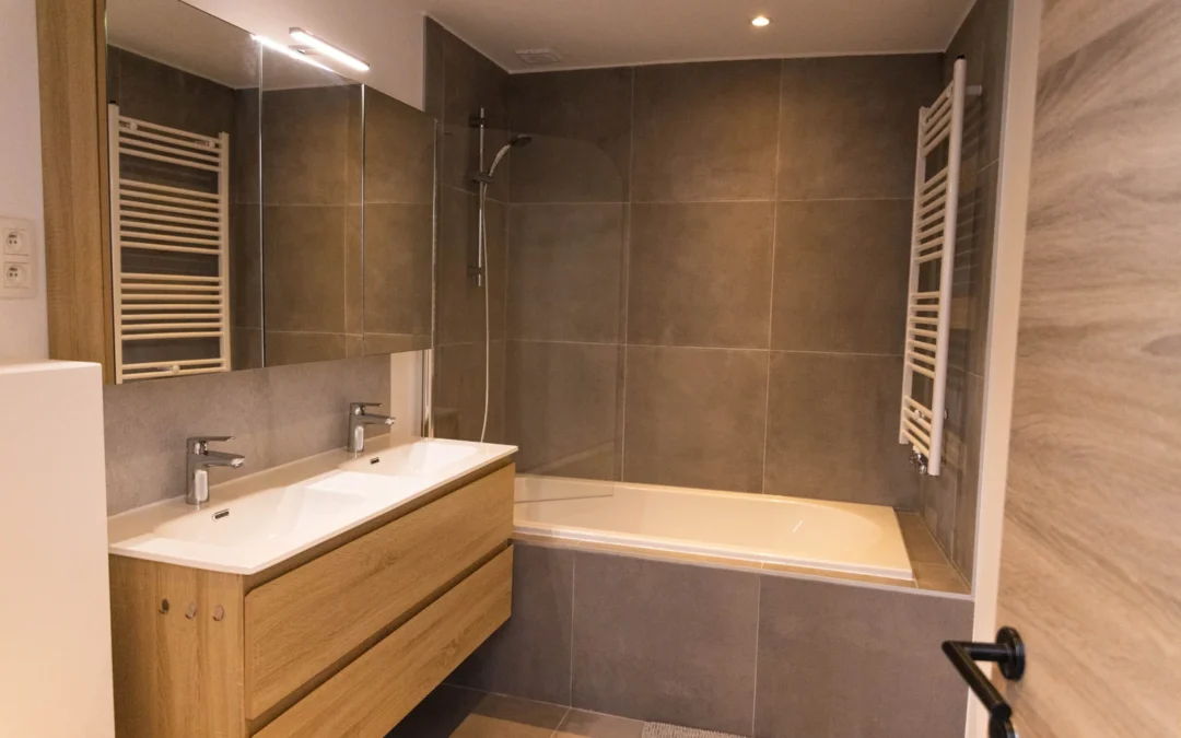 Carrelage salle de bain : comment bien le choisir ?
