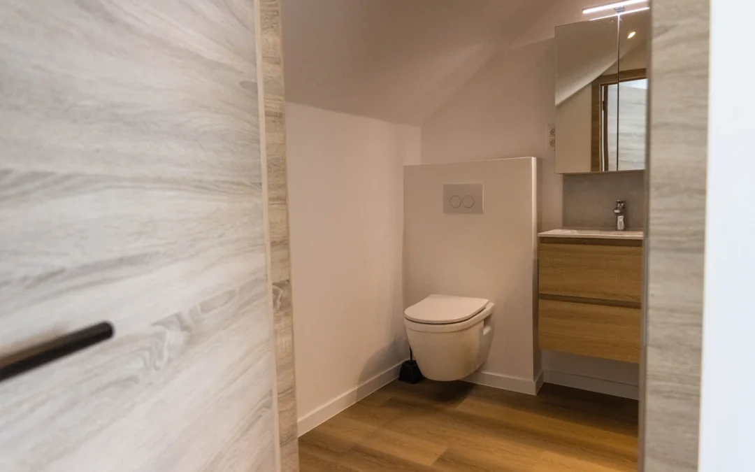 WC suspendu : avantages, inconvénients et installation
