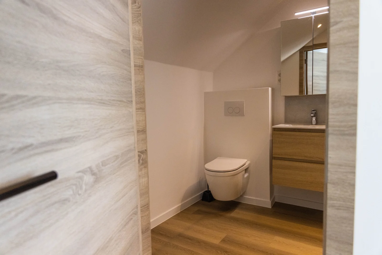 toilettes et robinets